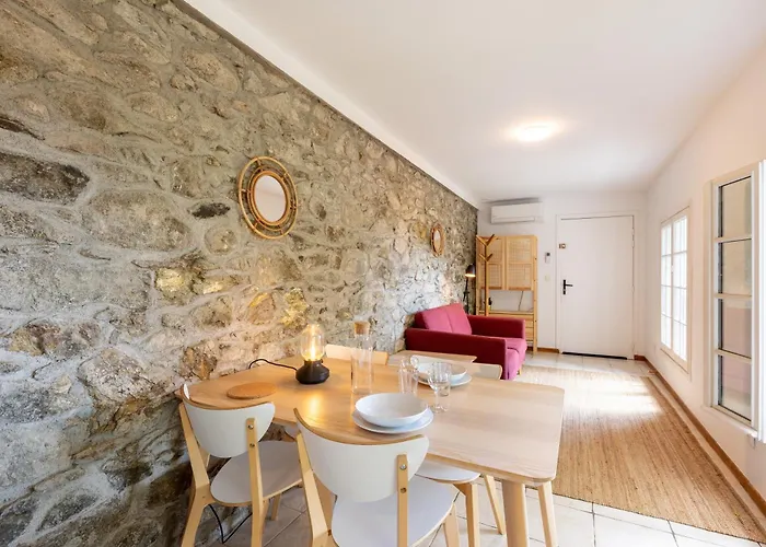 La Grande Maison Rouge * Angoustrine