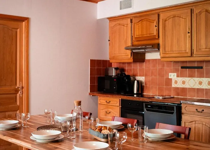 La Grande Maison Rouge * Angoustrine