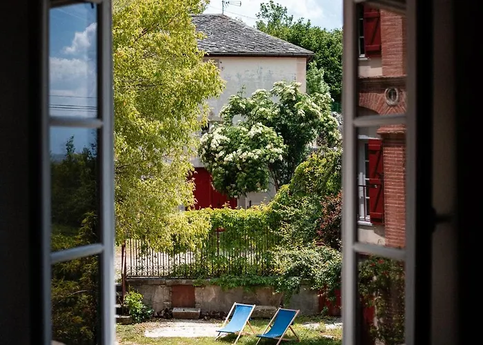 La Grande Maison Rouge