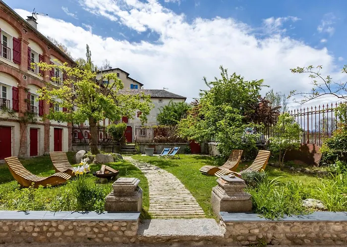 La Grande Maison Rouge شقة Angoustrine